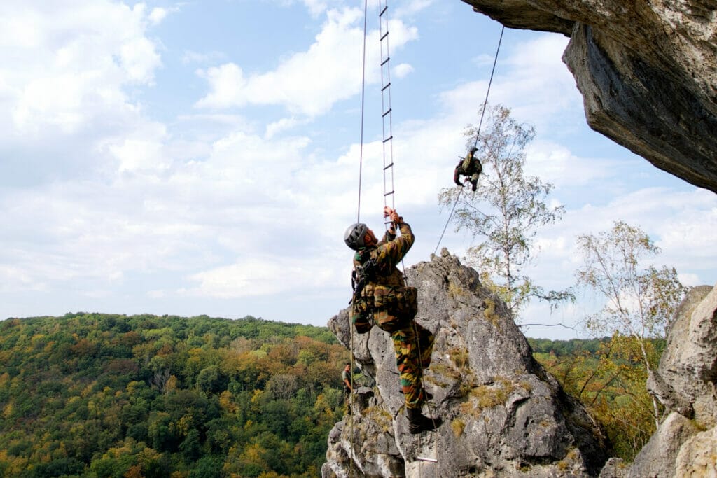 CECdo Freyr touwladder cat crawl